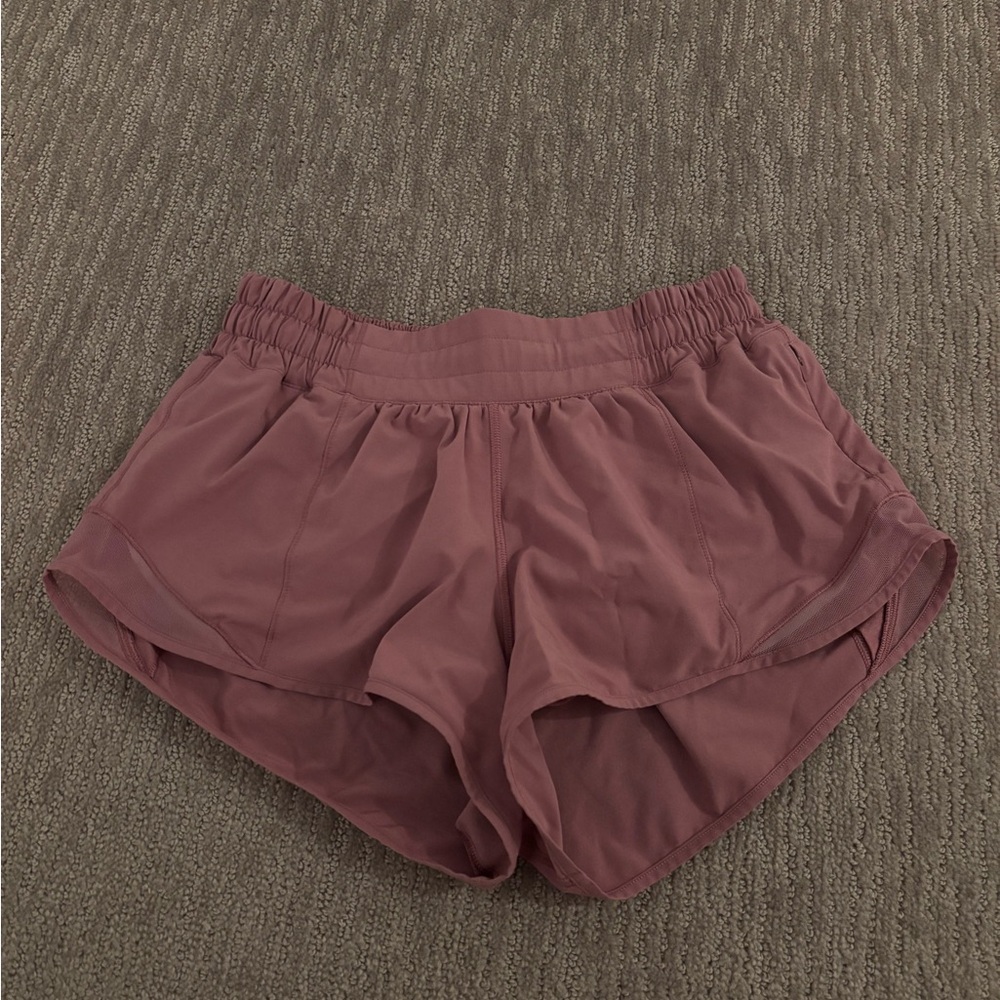 Lululemon Low Rise Hotty Hot Shorts 2.5 inch inseam